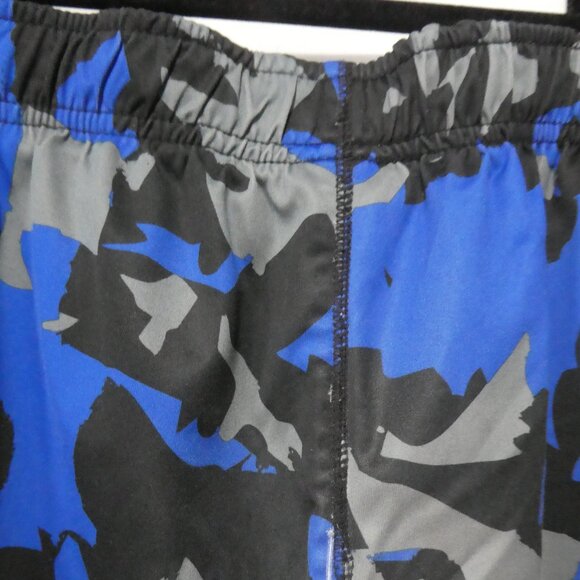 NIKE - Dri-Fit | medium | Camo - Camouflage Sport Shorts - Picture 10 of 15